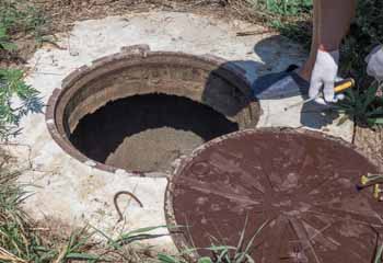 Read more about the article Common Problems Caused by Neglected Manholes and Catchbasins in Malaysia