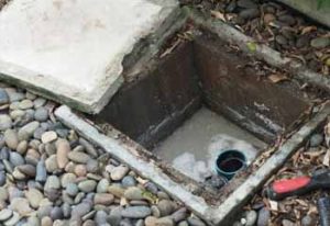 Read more about the article What Happens If Septic Tank Cleaning Is Delayed in Malaysian Homes?