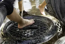 Read more about the article The Ultimate Checklist for Effective Manhole and Catch Basin Cleaning Maintenance